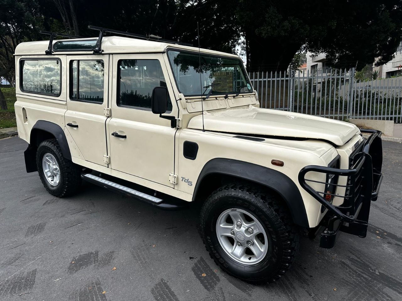 2002 Defender 5 door TD5 110